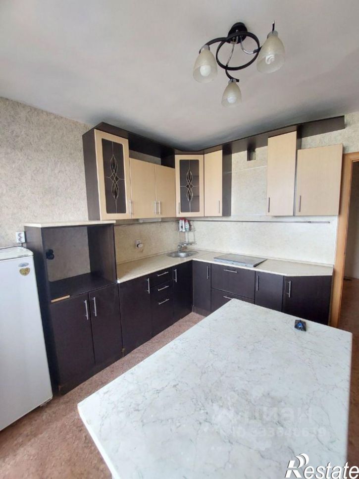 2-комн квартира Революционная улица, 11Б,  д. 11Б