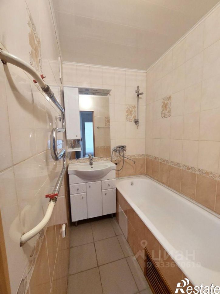 2-комн квартира Революционная улица, 11Б,  д. 11Б