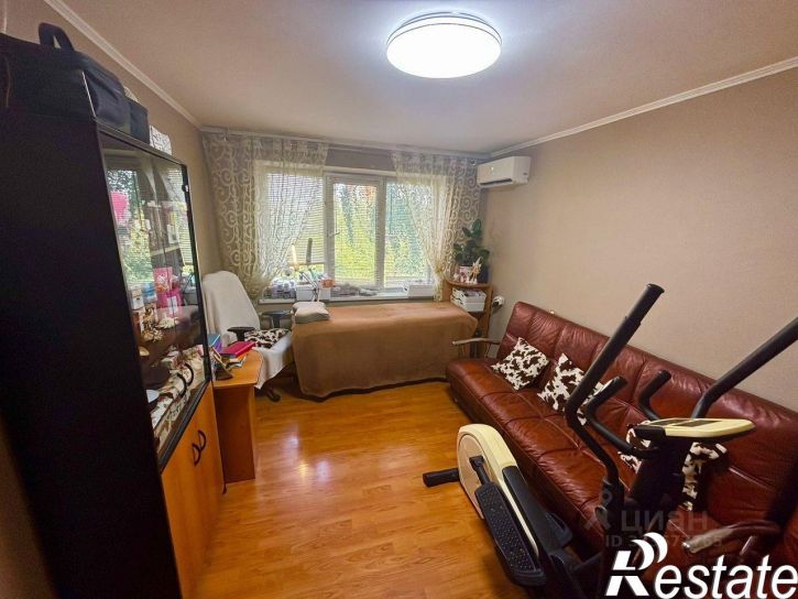 3-комн квартира бульвар Орджоникидзе, 7,  д. 7