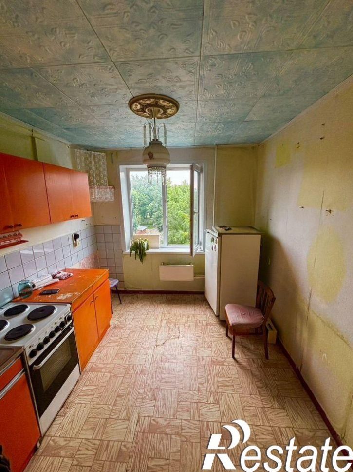 2-комн квартира улица Дзержинского, 49,  д. 49