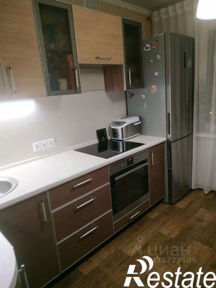 2-комн квартира улица Автостроителей, 27,  д. 27