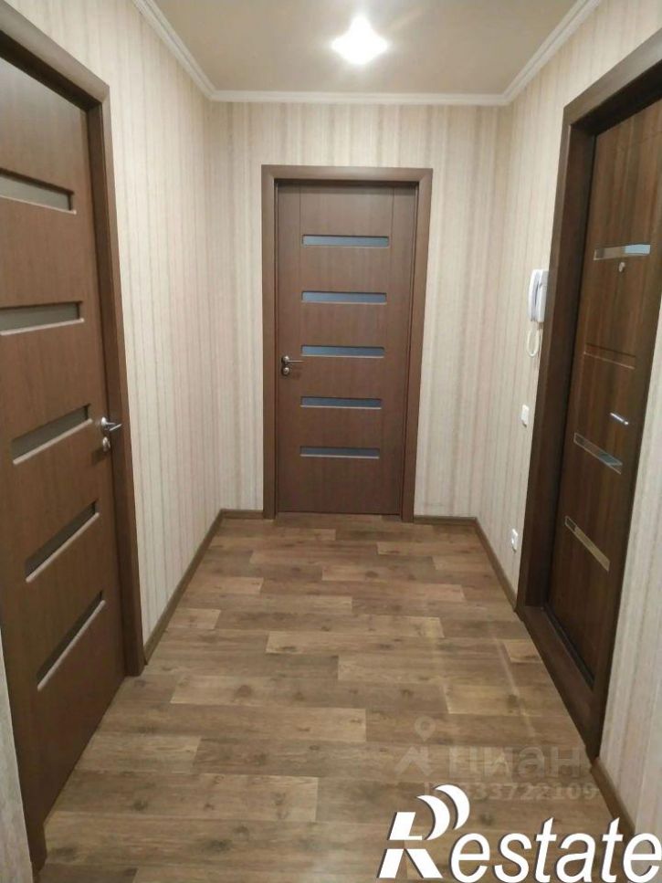 2-комн квартира улица Автостроителей, 27,  д. 27