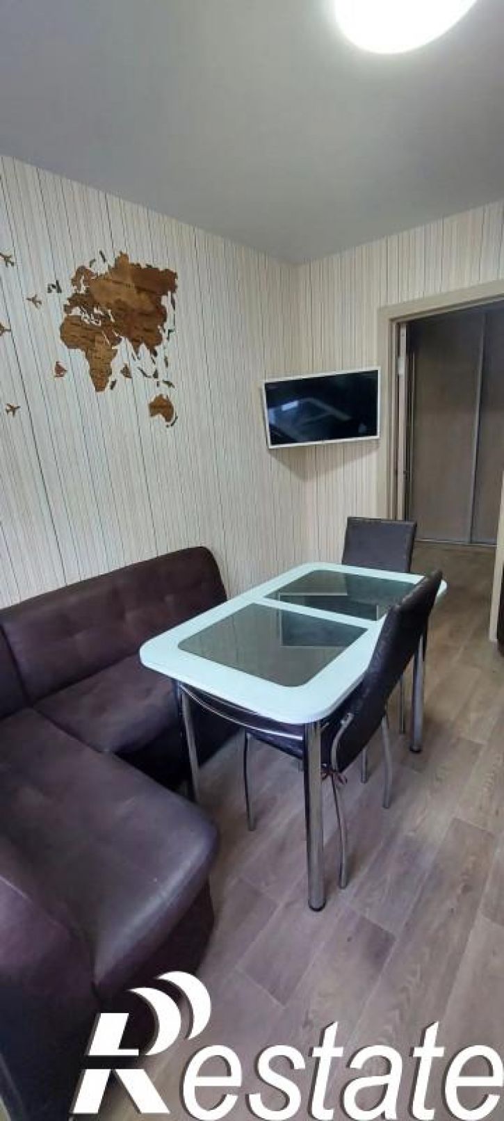 2-комн квартира Автостроителей, 9