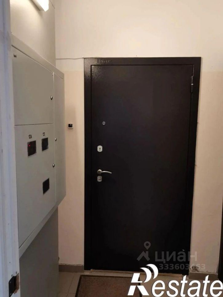 2-комн квартира Революционная улица, 51,  д. 51
