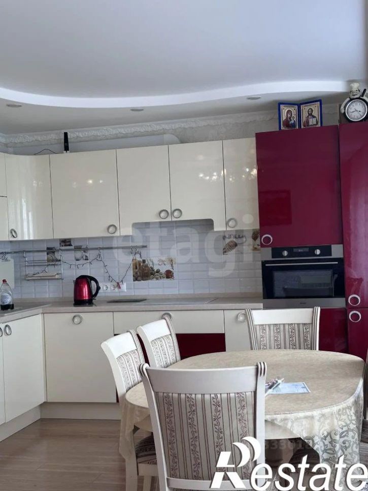 3-комн квартира Спортивная улица, 17А,  д. 17А