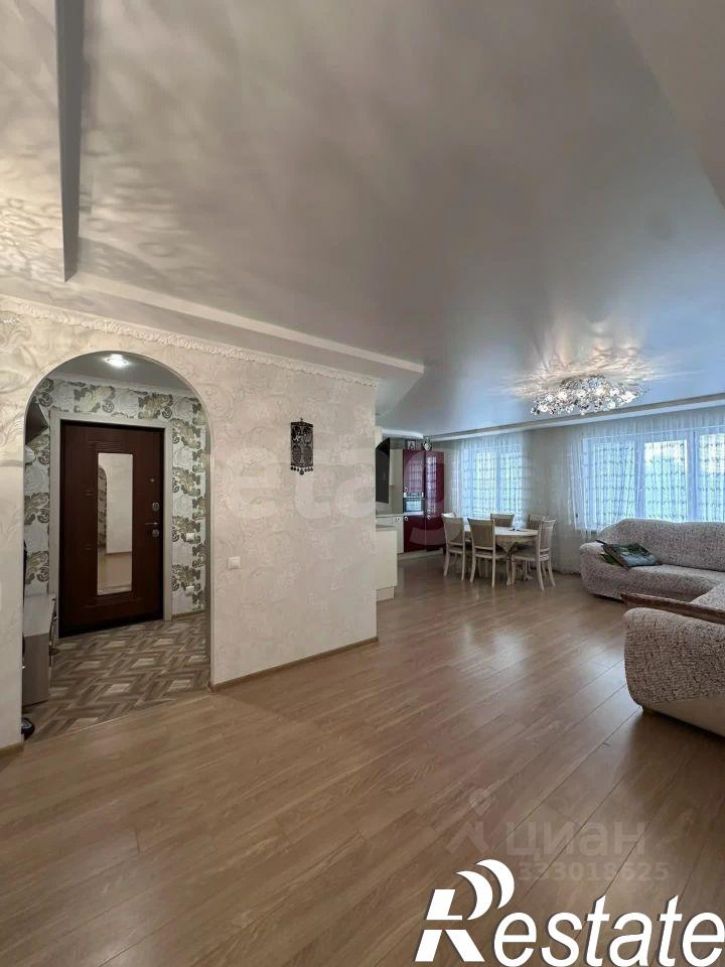 3-комн квартира Спортивная улица, 17А,  д. 17А