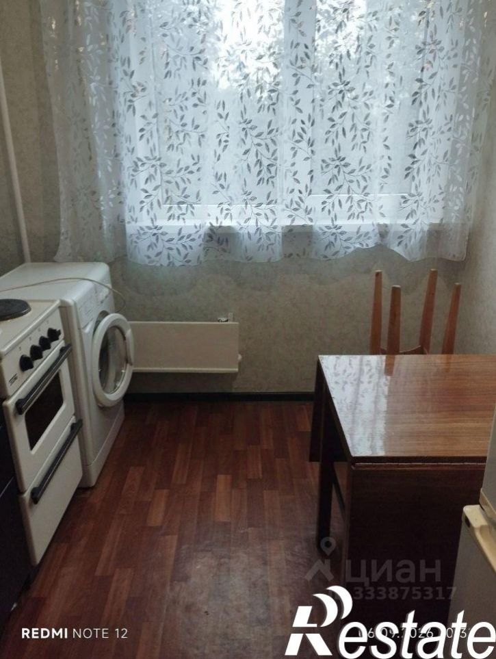 1-комн квартира улица 40 лет Победы, 124,  д. 124