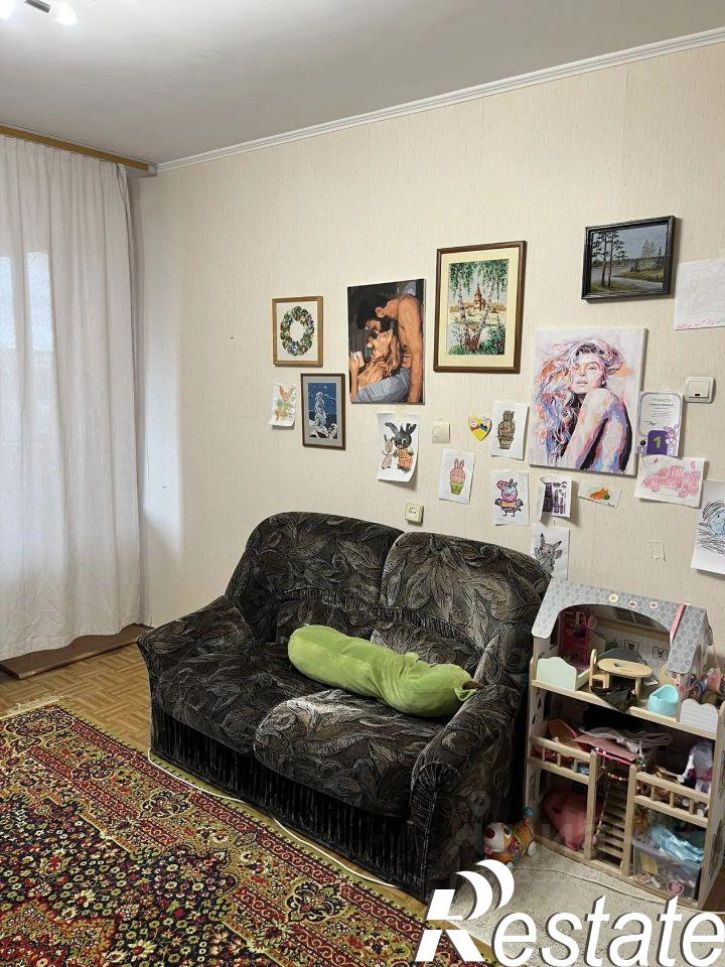 3-комн квартира улица Свердлова, 17,  д. 17