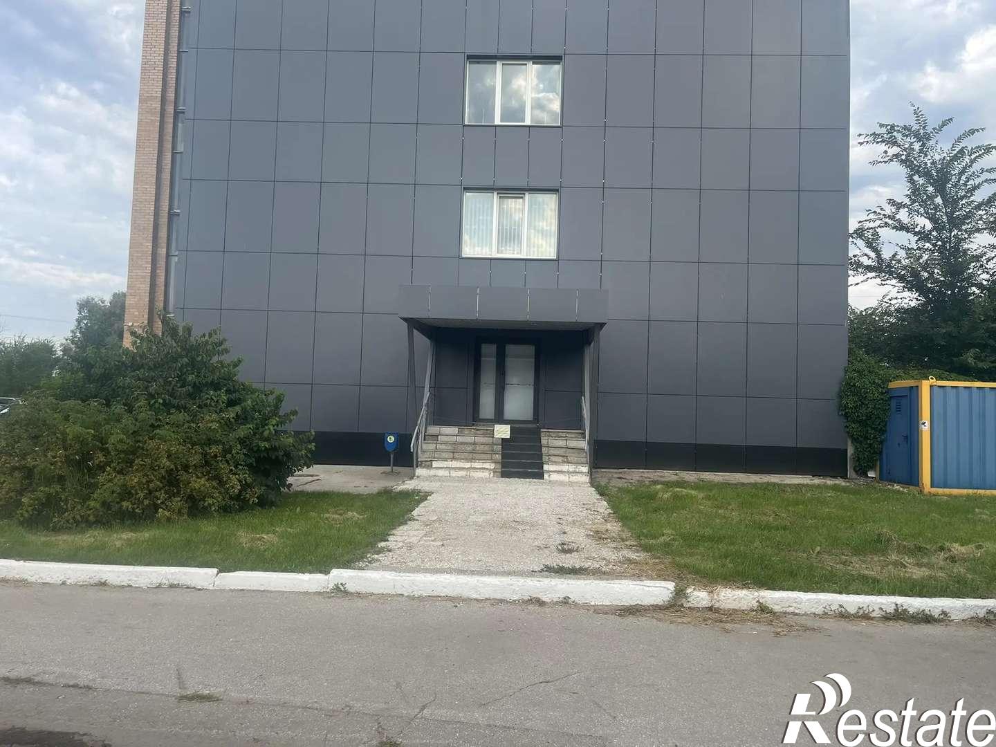 Купить офис, помещение под офис за 12 000 000 рублей на Коммунальная улица, 16