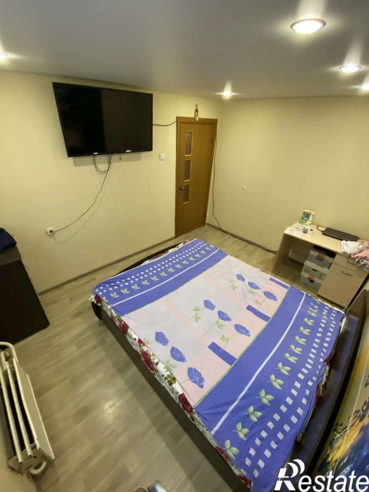 4-комн квартира Фрунзе улица, 4Б