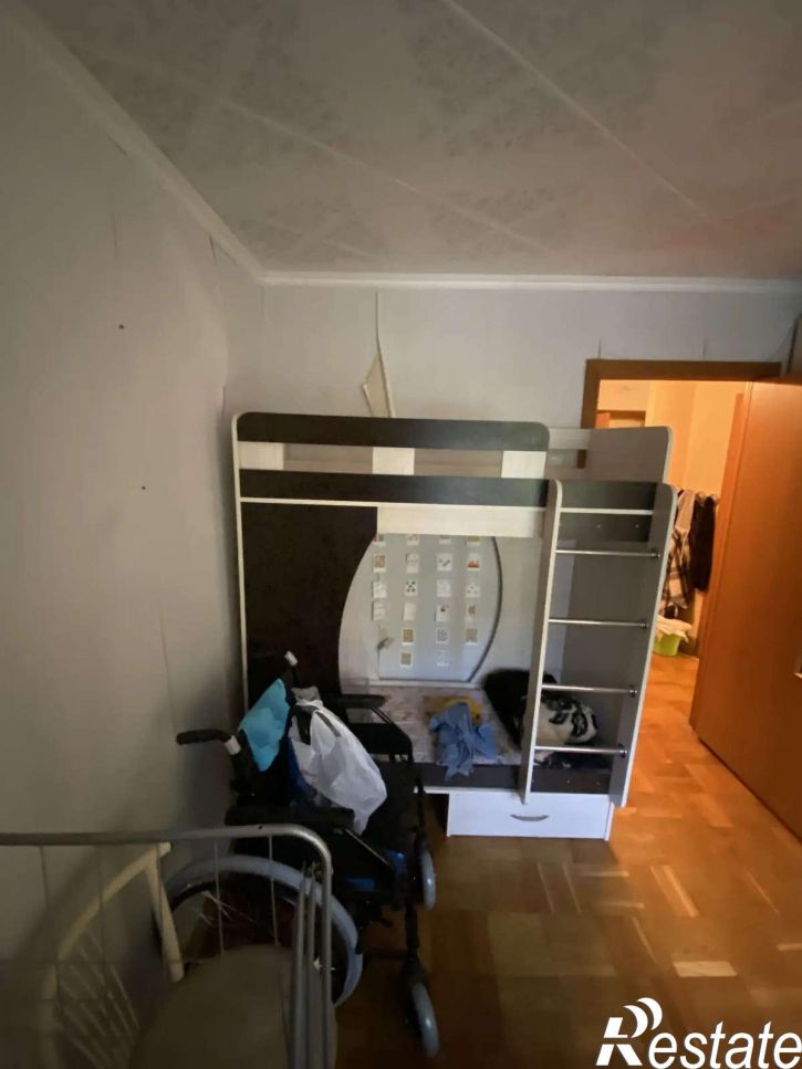 4-комн квартира Фрунзе улица, 4Б