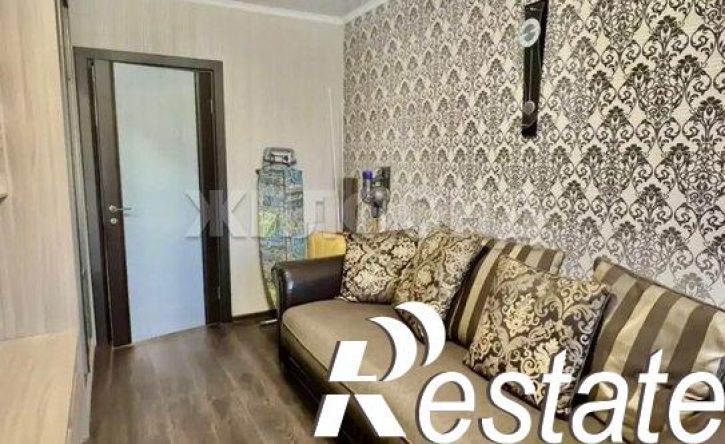 3-комн квартира улица Полякова, 24,  д. 24