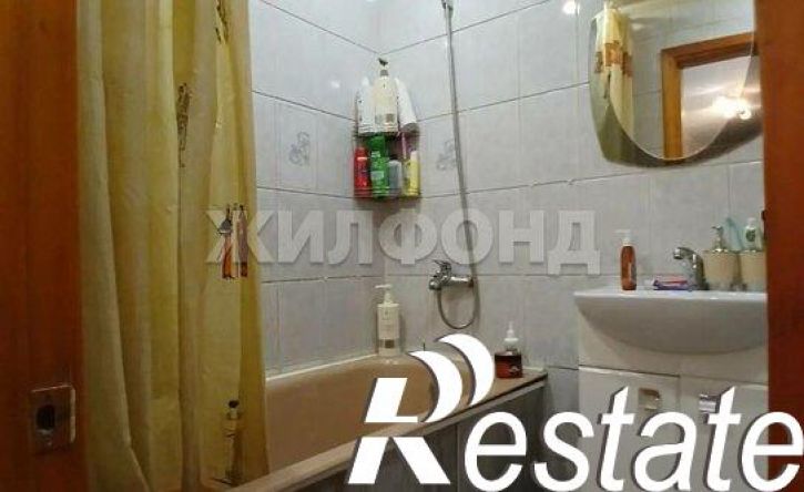 3-комн квартира улица Дзержинского, 75,  д. 75