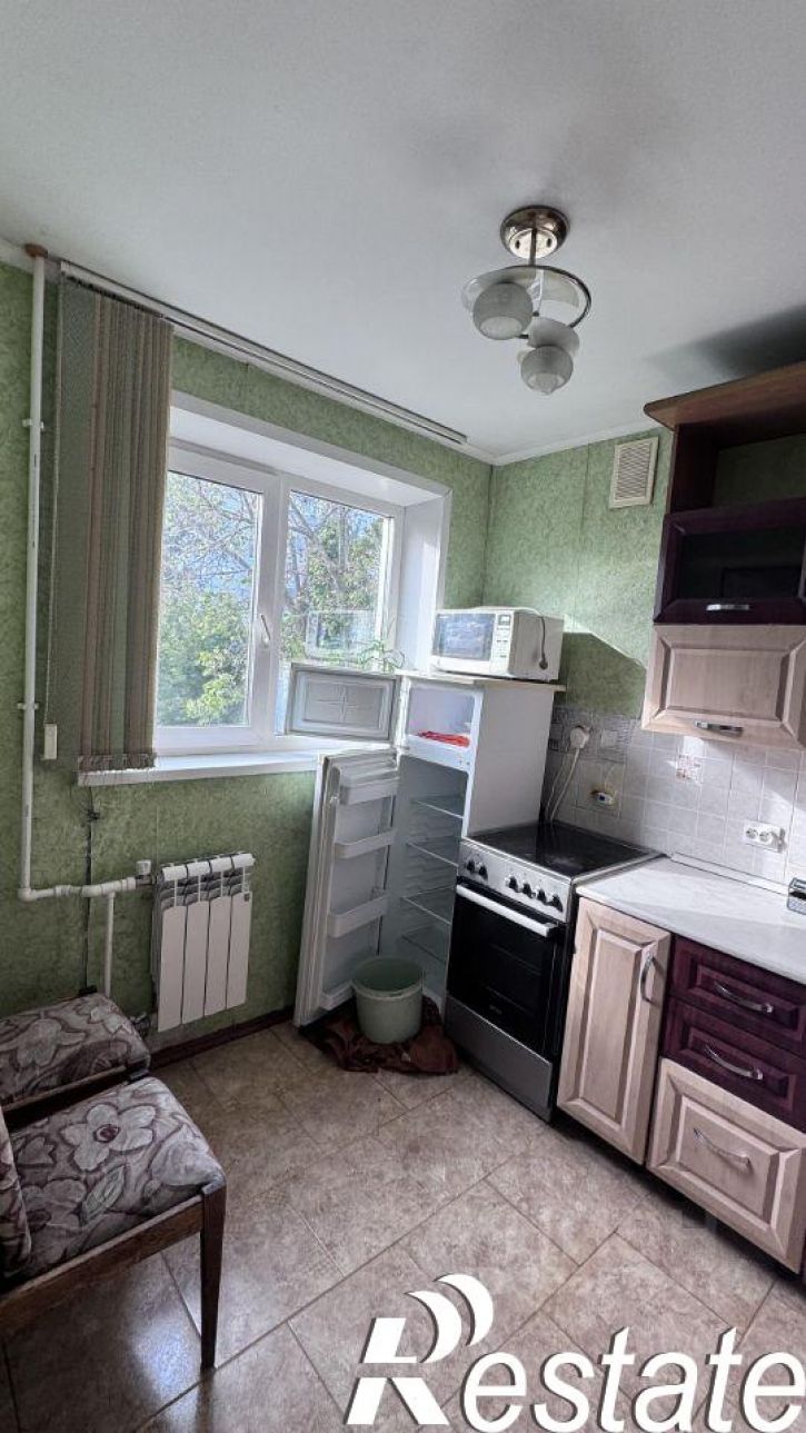 2-комн квартира проспект Степана Разина, 18,  д. 18