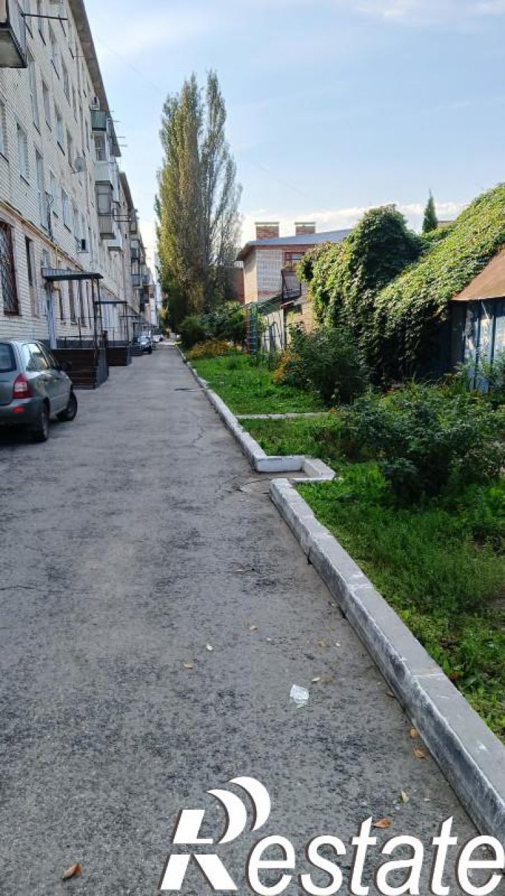 2-комн квартира Ленина, 77