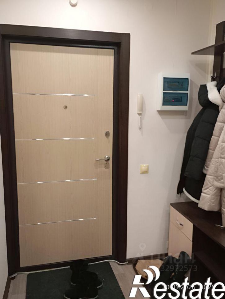 1-комн квартира улица Полякова, 28А,  д. 28А