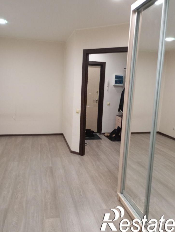 1-комн квартира улица Полякова, 28А,  д. 28А