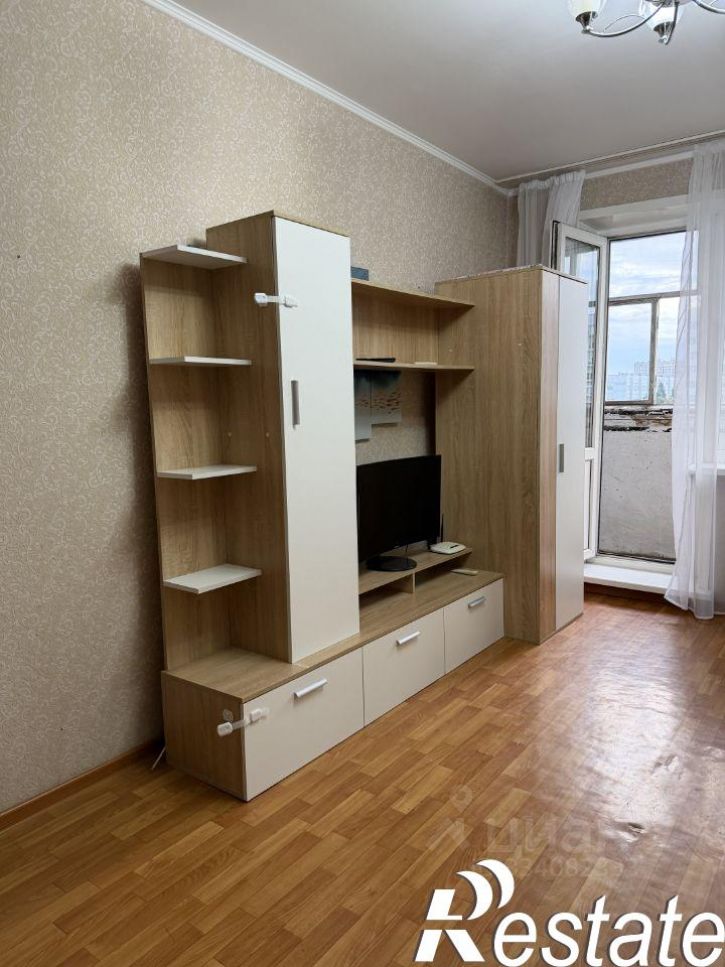 2-комн квартира улица Автостроителей, 11,  д. 11
