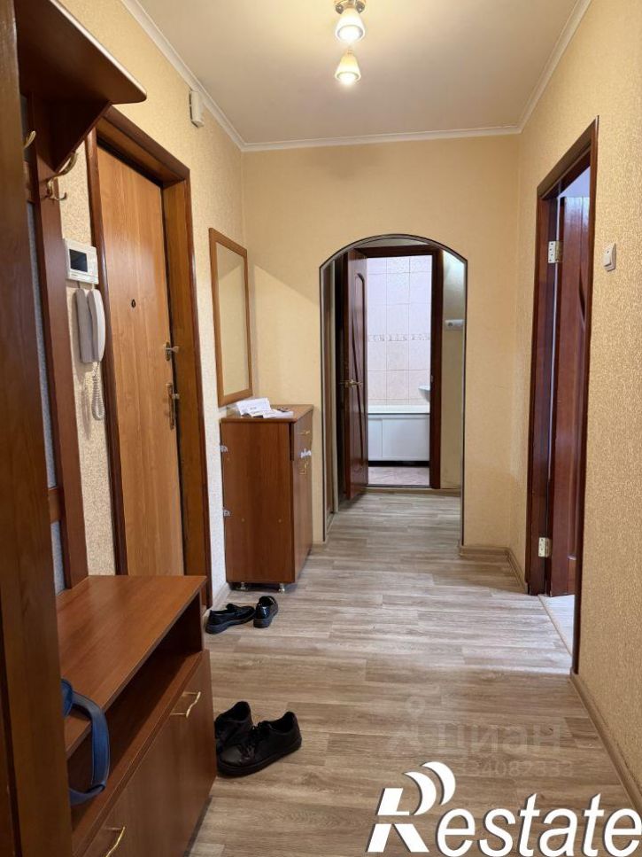 2-комн квартира улица Автостроителей, 11,  д. 11