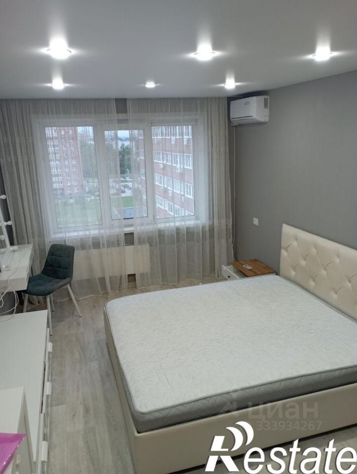 1-комн квартира улица Александра Кудашёва, 100,  д. 100
