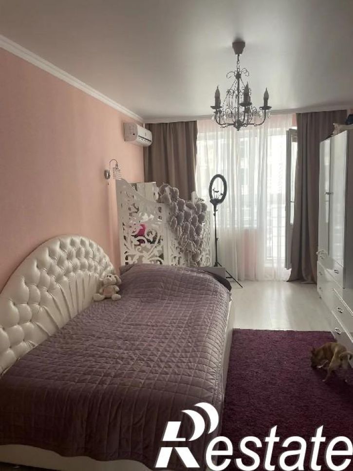 3-комн квартира Спортивная, 17А