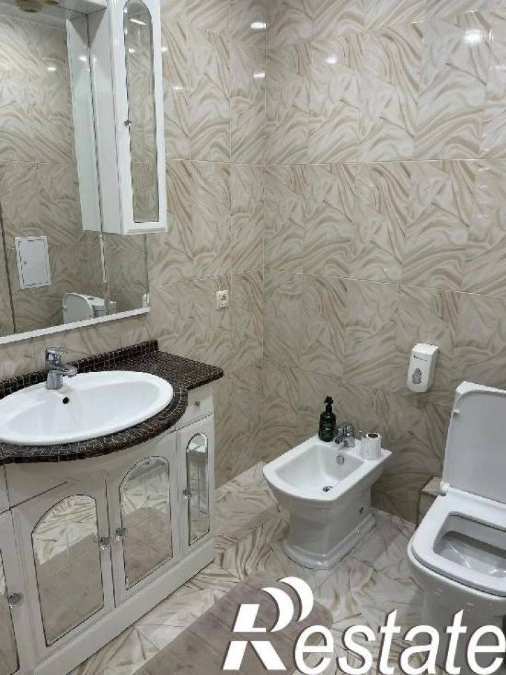 3-комн квартира Спортивная, 17А