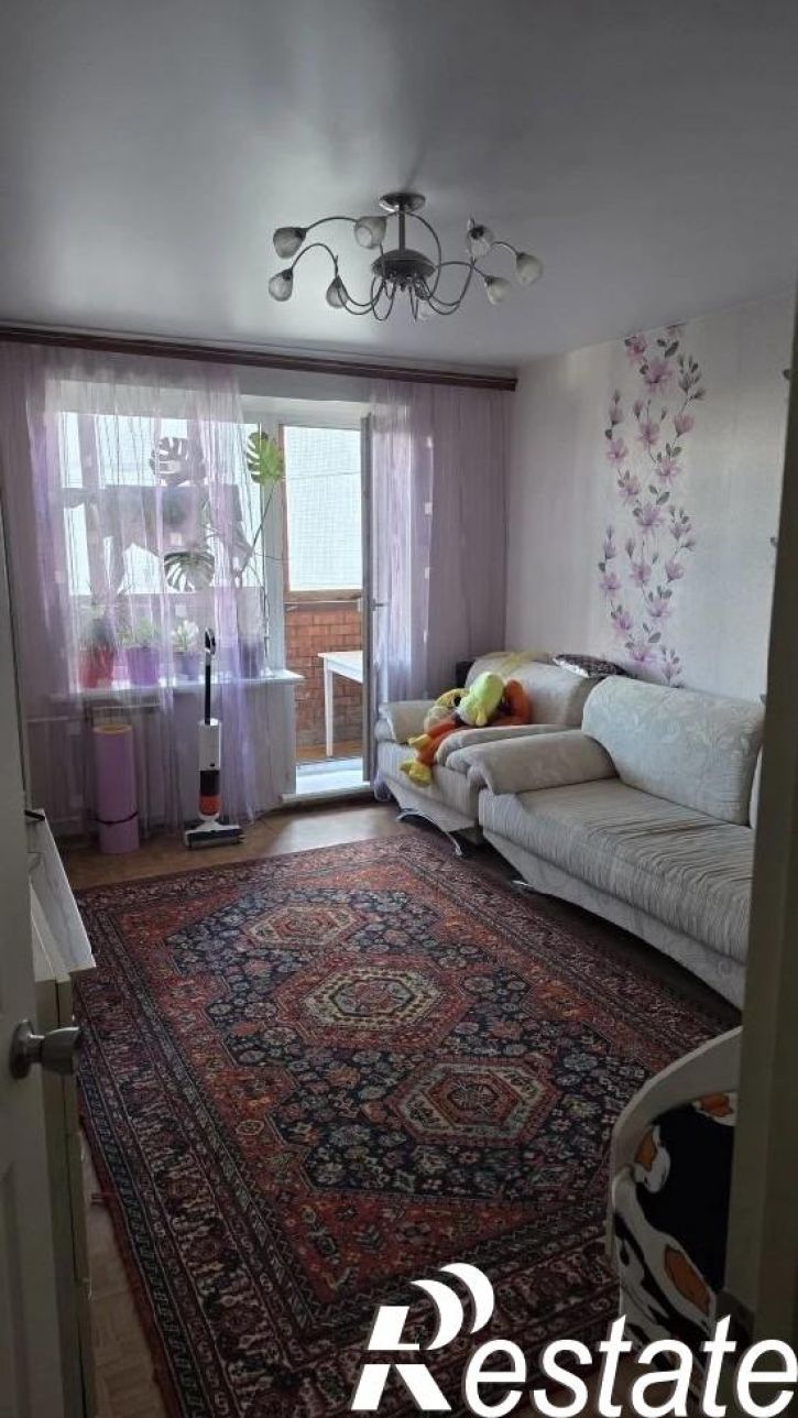 1-комн квартира Офицерская, 6