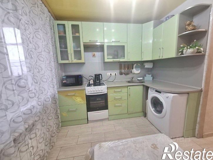 1-комн квартира Тополиная улица, 52,  д. 52