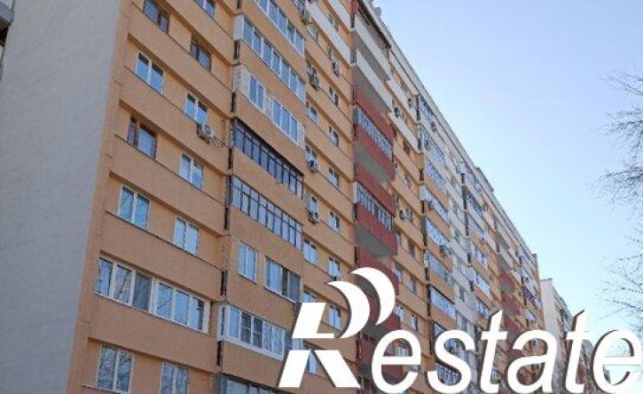 3-комн квартира Революционная улица, 56,  д. 56