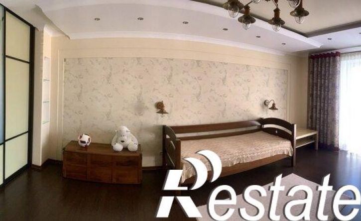 3-комн квартира бульвар Луначарского, 9А,  д. 9А