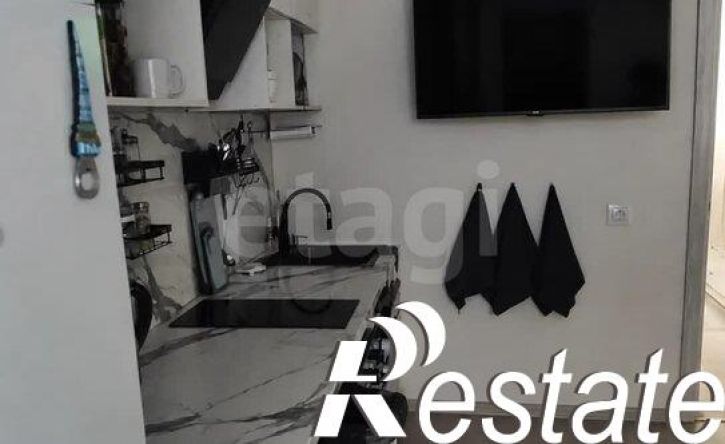 3-комн квартира улица Автостроителей, 38,  д. 38
