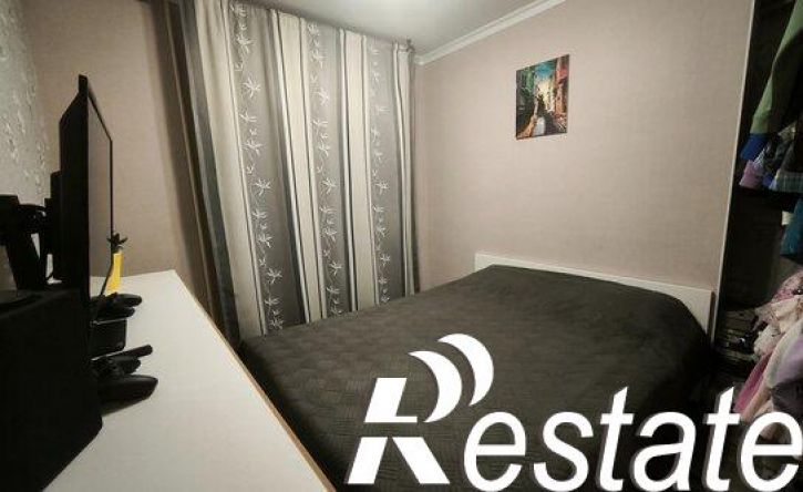 4-комн квартира улица Автостроителей, 78,  д. 78