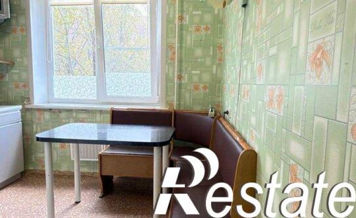 2-комн квартира Тополиная улица, 43,  д. 43