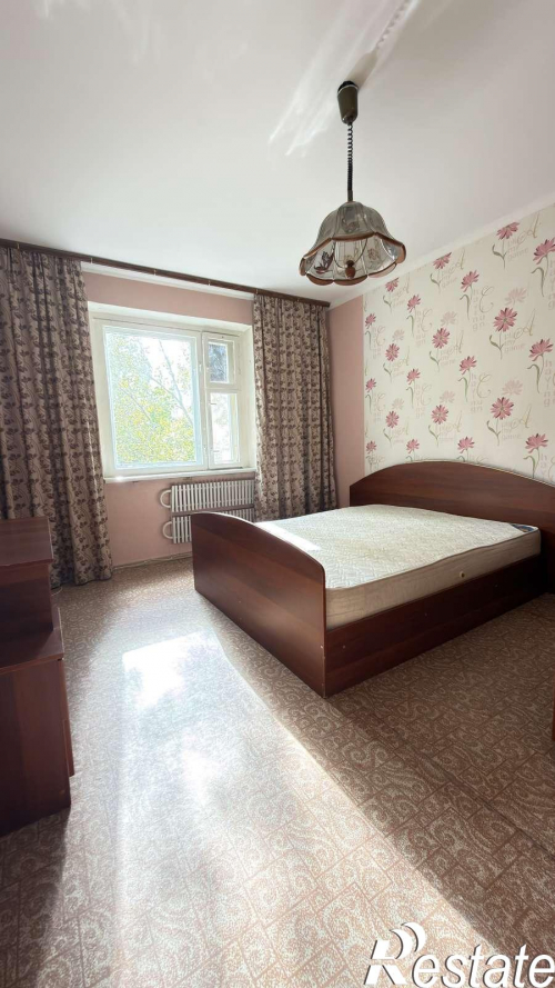 Продажа 2-комн квартиры Тополиная улица, 43