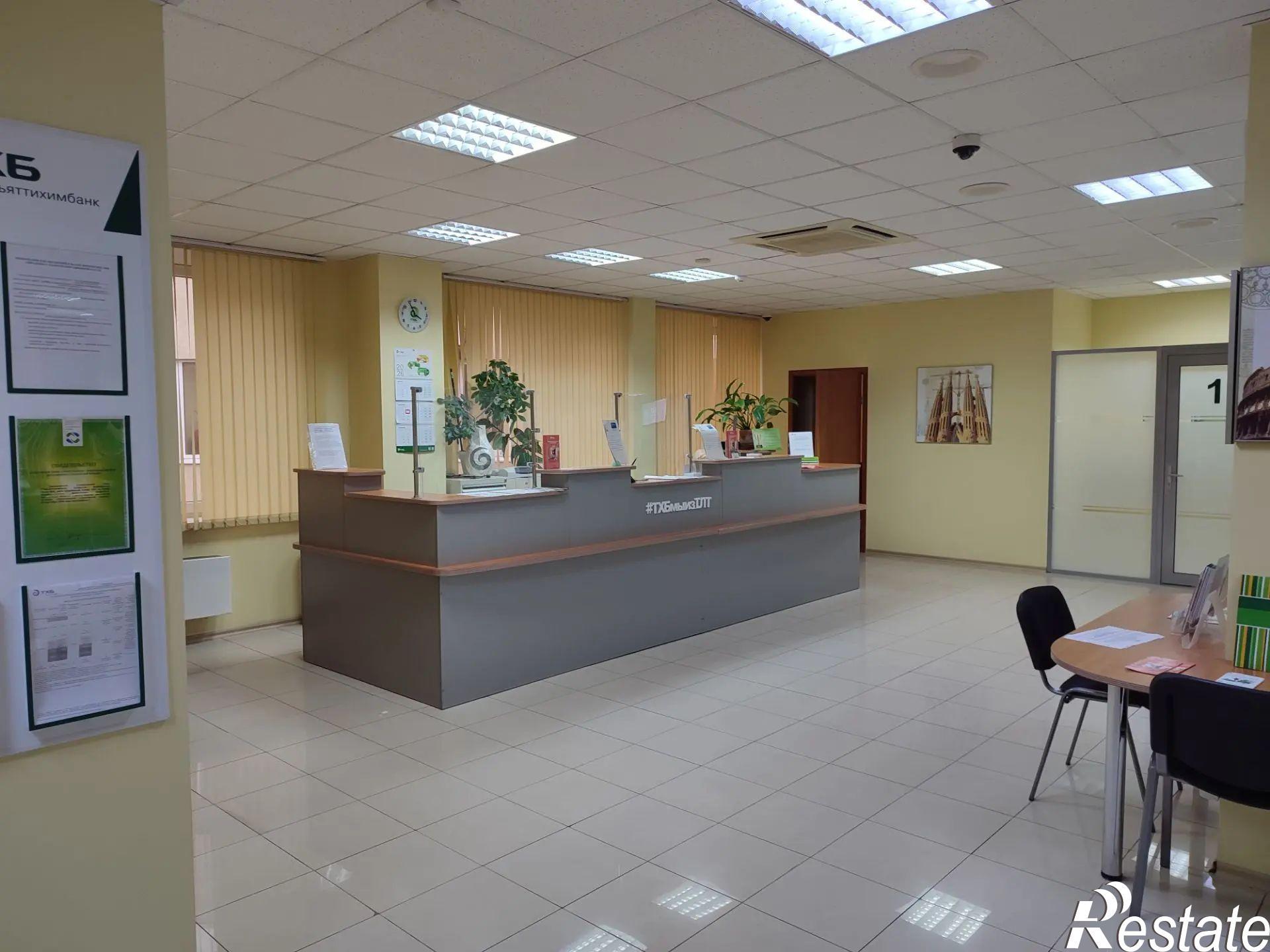 Купить офис, помещение под офис за 14 350 000 рублей на улица 40 лет Победы, 26