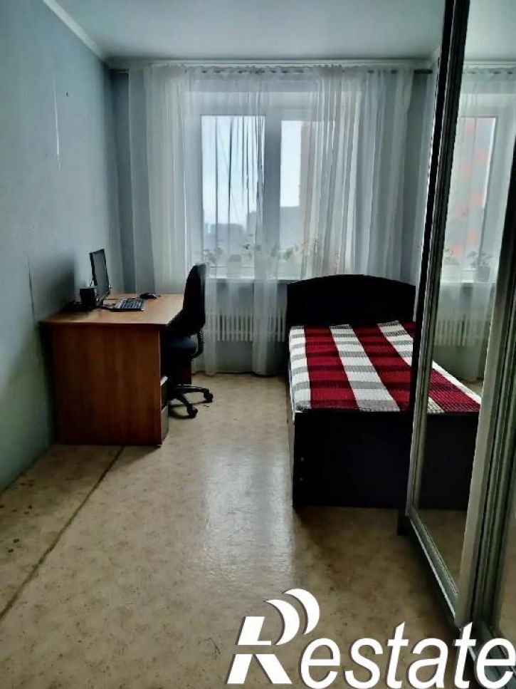 4-комн квартира Автостроителей, 24