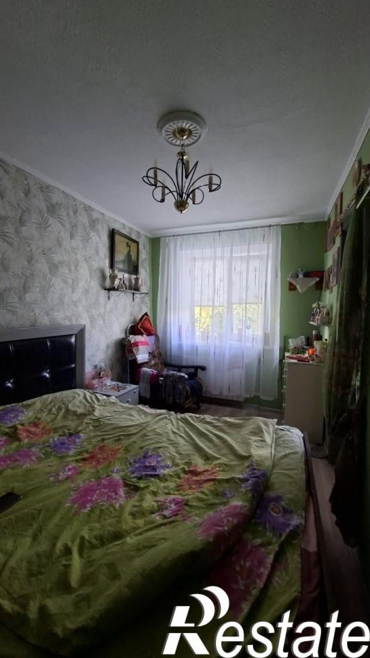 2-комн квартира Жилина, 36