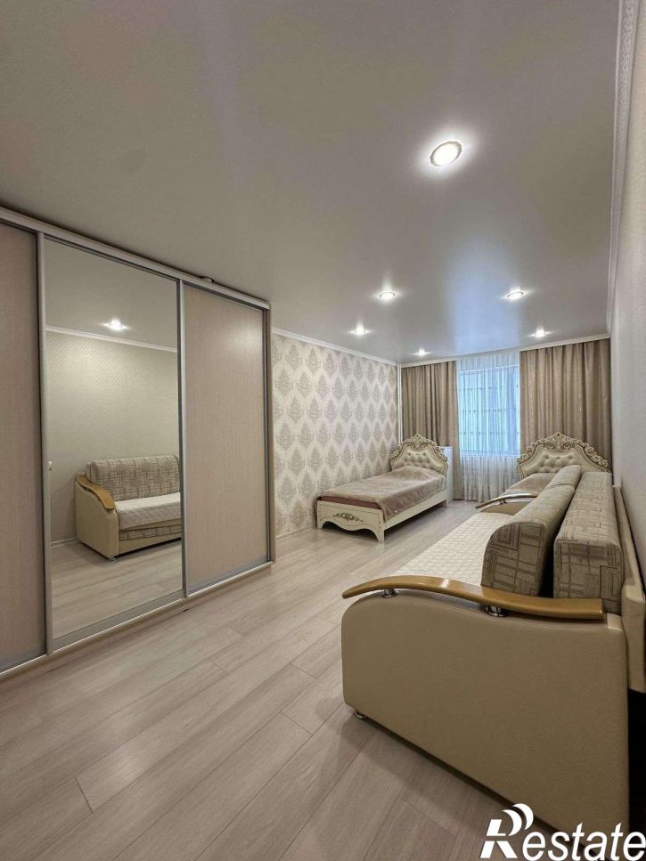 2-комн квартира Московский проспект, 44