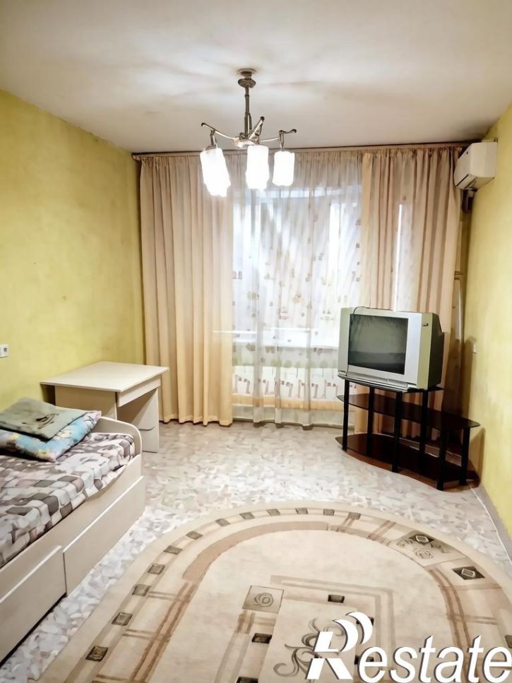 3-комн квартира Калмыцкая улица, 44
