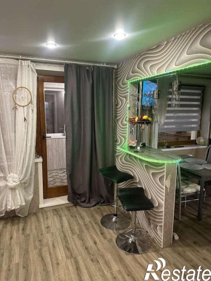 3-комн квартира Гая бульвар, 15