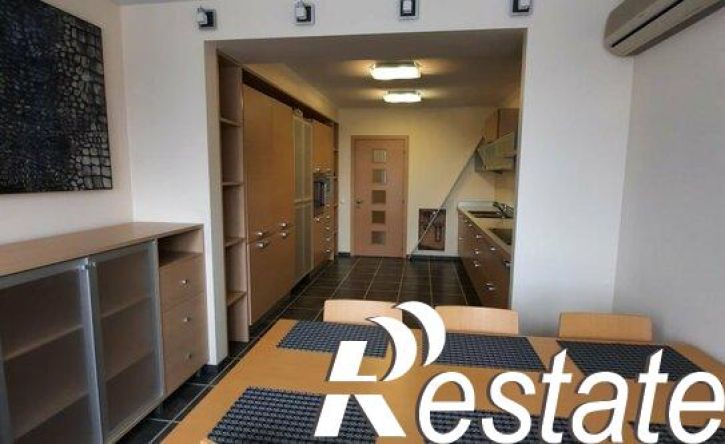 4-комн квартира проспект Степана Разина, 84,  д. 84