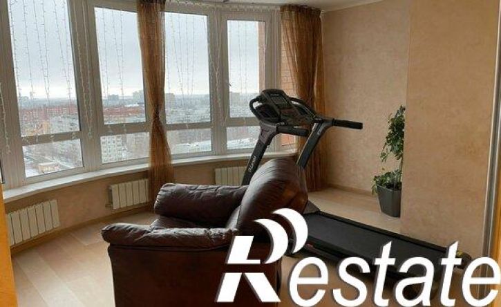 4-комн квартира проспект Степана Разина, 84,  д. 84