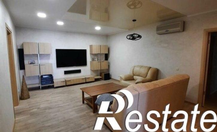 4-комн квартира проспект Степана Разина, 84,  д. 84