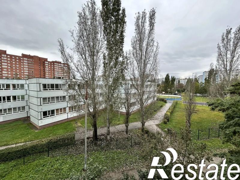 Купить квартиру за 7 390 000 рублей на Автостроителей, 78