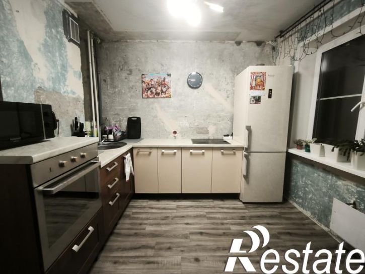 4-комн квартира Автостроителей, 78