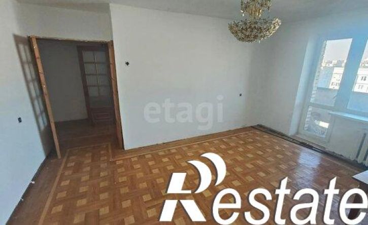 4-комн квартира проспект Степана Разина, 83,  д. 83