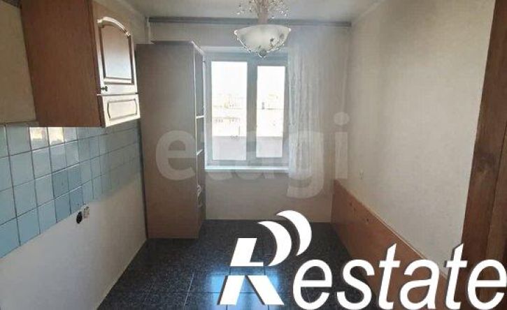 4-комн квартира проспект Степана Разина, 83,  д. 83